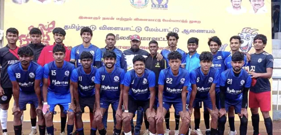 നീലഗിരി കോളേജ് ടീം ചാമ്പ്യൻമാർ