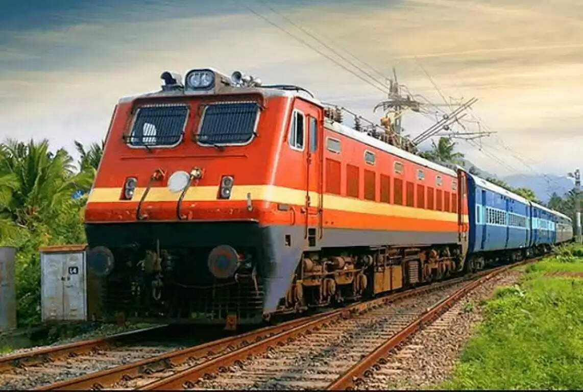 ബുക്ക് ചെയ്ത ട്രെയിന്‍ ടിക്കറ്റിന്റെ യാത്രാ തീയതി മാറ്റാം; ചരിത്ര തീരുമാനവുമായി റെയില്‍വേ