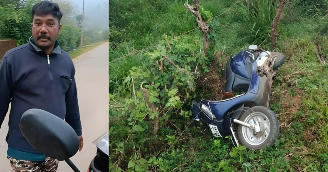 സ്‌കൂട്ടര്‍ യാത്രികന് നേരെ കാട്ടാനയുടെ ആക്രമണം