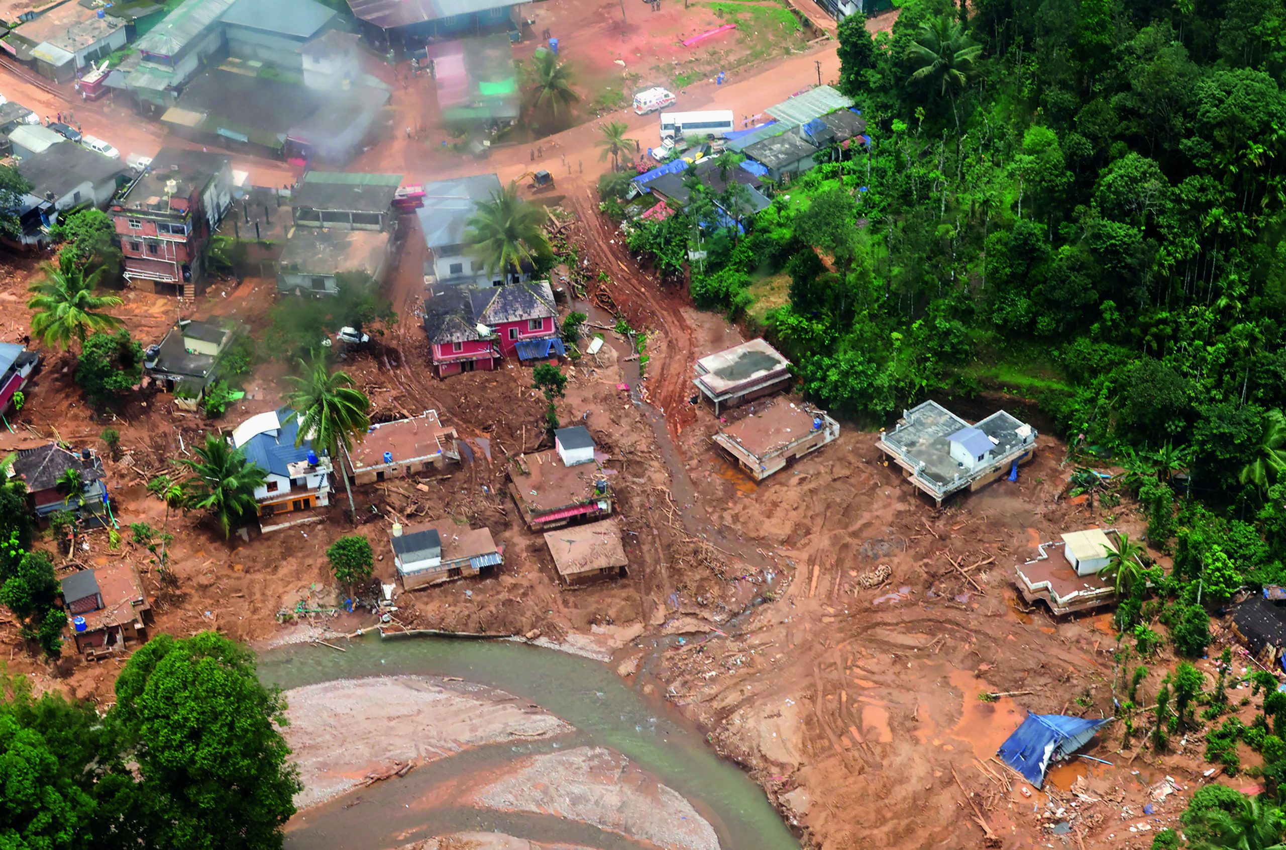 മുണ്ടക്കൈ – ചൂരൽമല ഭവന പദ്ധതി  ഭൂമി വാങ്ങി കോൺഗ്രസ്