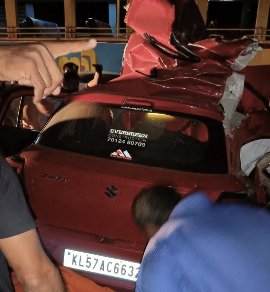 കാറും കെ എസ് ആർ ടി സി ബസും കൂട്ടിയിടിച്ച് രണ്ട് പേർ മരിച്ചു