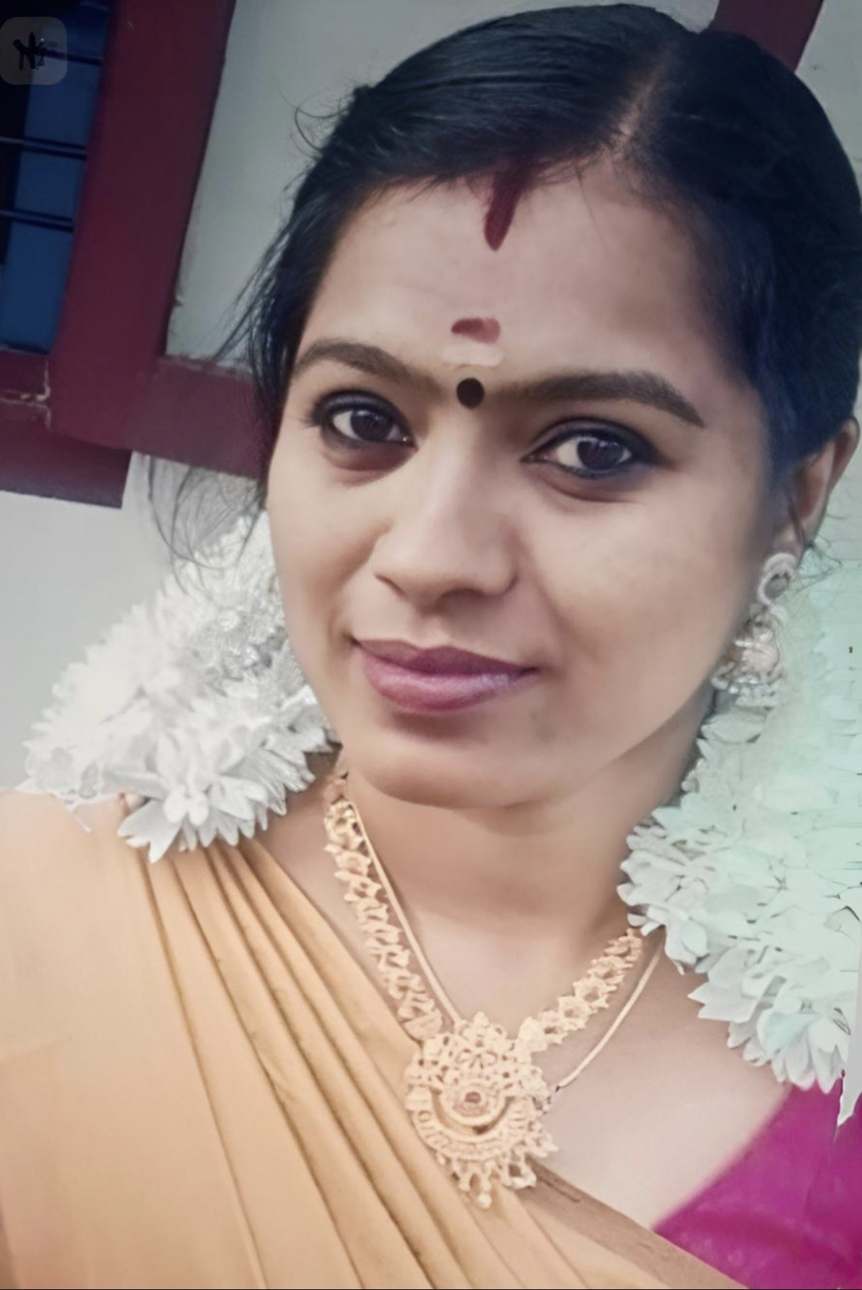 തൂലിക രത്ന പുരസ്കാരം വയനാട് വള്ളിയൂർക്കാവ് സ്വദേശി വിജി അഭിക്ക്