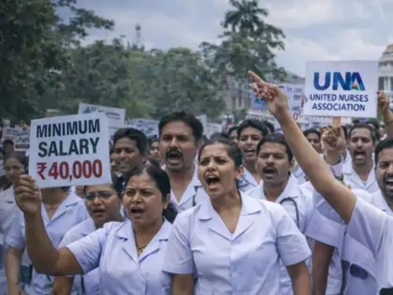 സ്വകാര്യ ആശുപത്രിയിലെ നഴ്സുമാർ അനിശ്ചിതകാല സമരത്തിലേക്ക്;അടിസ്ഥാന ശമ്പളം 40,000 രൂപ ആക്കണം