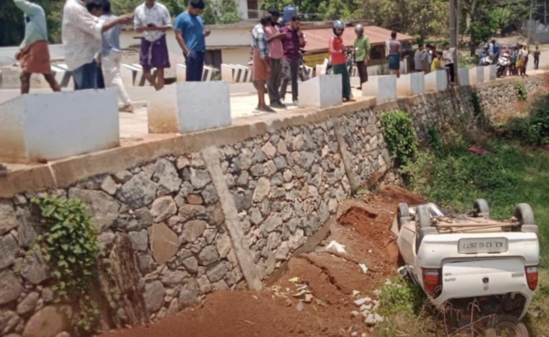 പനമരത്ത് കാർ മറിഞ്ഞ് ഒരാൾക്ക് പരിക്ക്