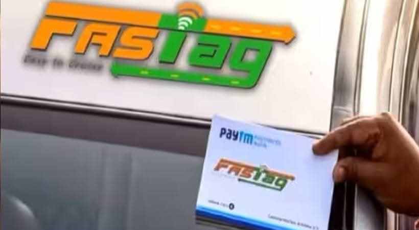 FASTag വിൻഡ്ഷീൽഡിൽ ഒട്ടിക്കണം, അല്ലെങ്കിൽ കരിമ്പട്ടികയിൽപ്പെടാം; മുന്നറിയിപ്പുമായി NHAI