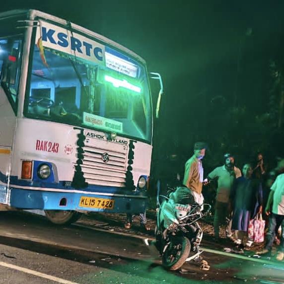 അമ്പലവയലിൽ KSRTC ബസും ബൈക്കും കൂട്ടിയിടിച്ച് ബൈക്ക് യാത്രക്കാരന് ദാരുണാന്ത്യം