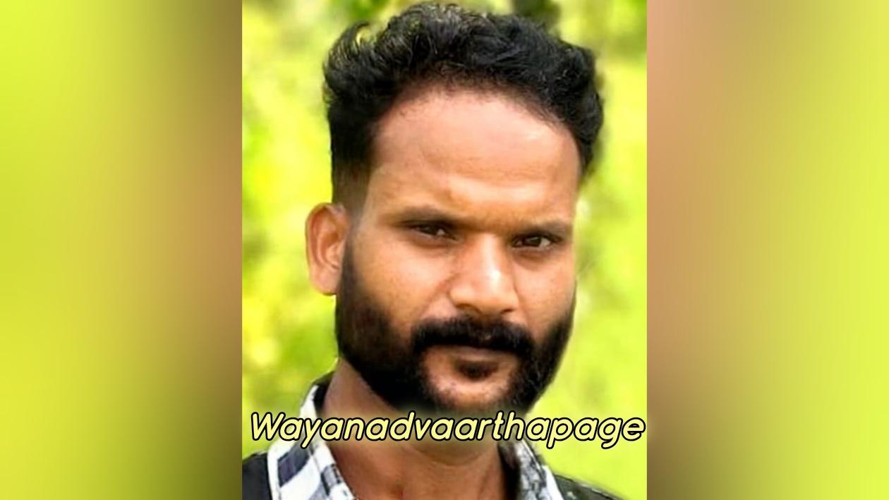 പാമ്പ് കടിയേറ്റ് യുവാവ് വീടിനുള്ളിൽ മരിച്ച നിലയിൽ; മരണകാരണം വ്യക്തമായത് പോസ്റ്റ്മോർട്ടത്തിൽ