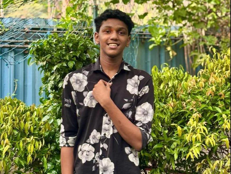 സ്വകാര്യ ബസും സ്കൂട്ടറും കൂട്ടിയിടിച്ച്‌ സ്കൂട്ടർ യാത്രികനായ യുവാവ് മരിച്ചു