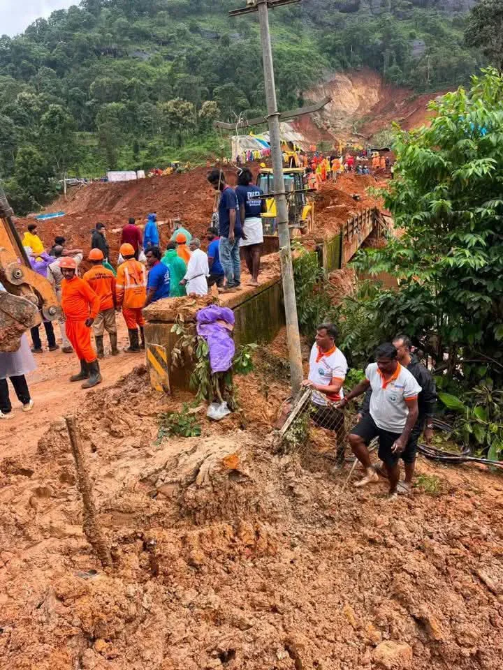 കള്ളാടി മണ്ണിടിച്ചില്‍; കാണാതായവര്‍ക്കായുള്ള തിരച്ചില്‍ നാലാം ദിവസത്തിലേക്ക്