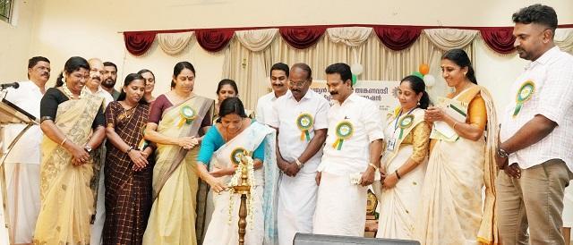 അങ്കണവാടി ഫെഡറേഷന്‍ ജില്ലാ സമ്മേളനം നടത്തി