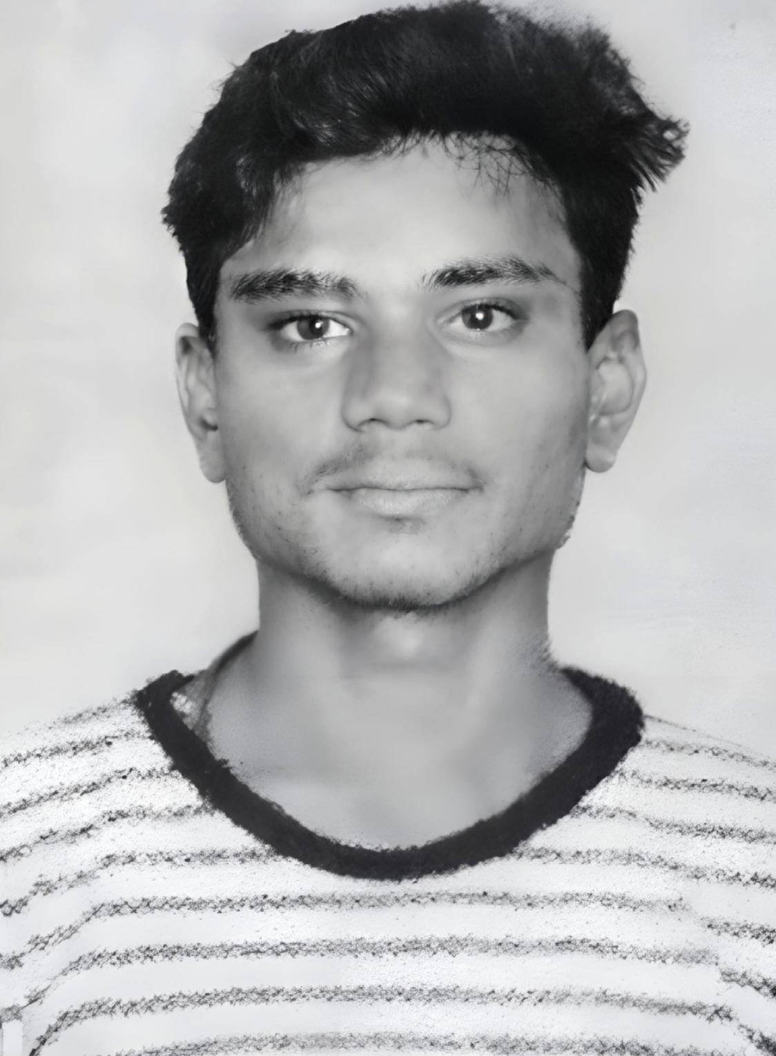 വൈത്തിരിയിൽ അന്യ സംസ്ഥാന തൊഴിലാളിയുടെ മൃതദേഹം കുളത്തിൽ കണ്ടെത്തി.