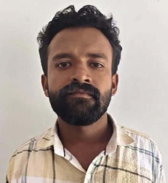 മലപ്പുറത്ത് കോളേജ് അധ്യാപകൻ ഉൾപ്പെടെ നാലുപേർ എംഡിഎംഎ കേസിൽ അറസ്റ്റിൽ